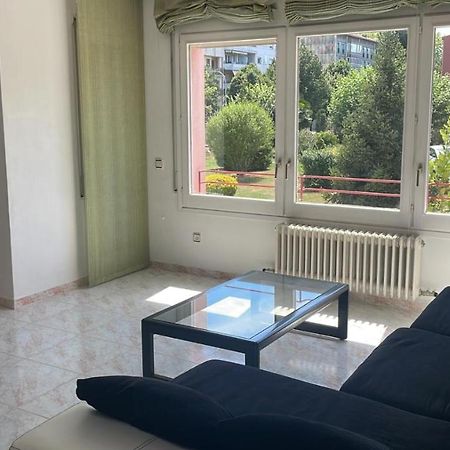 Apto. Grande, Luminoso Y Centrico Apartment Олот Екстериор снимка